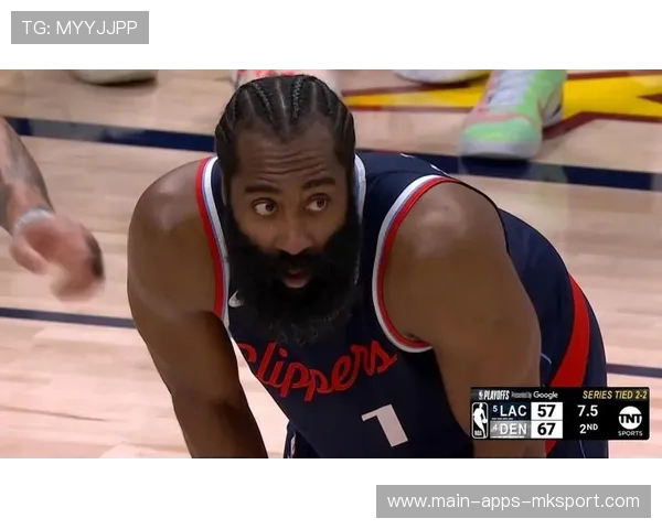 快船再输关键战：哈登 0 分末节引争议